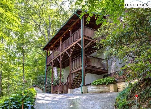 Property at 133 Cliffwood Dr, Banner Elk, NC 28604, 2 beds, 3 baths