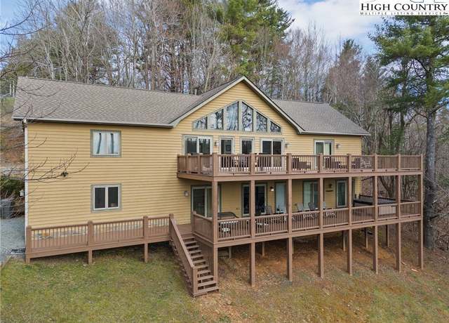 Property at 147 Rockskip Ln, Blowing Rock, NC 28605, 4 beds, 3.5 baths