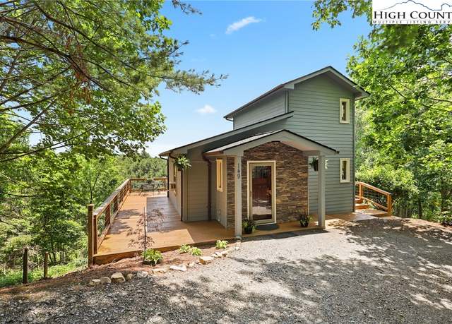 Property at 149 Foggy Ln, Boone, NC 28607, 2 beds, 2 baths