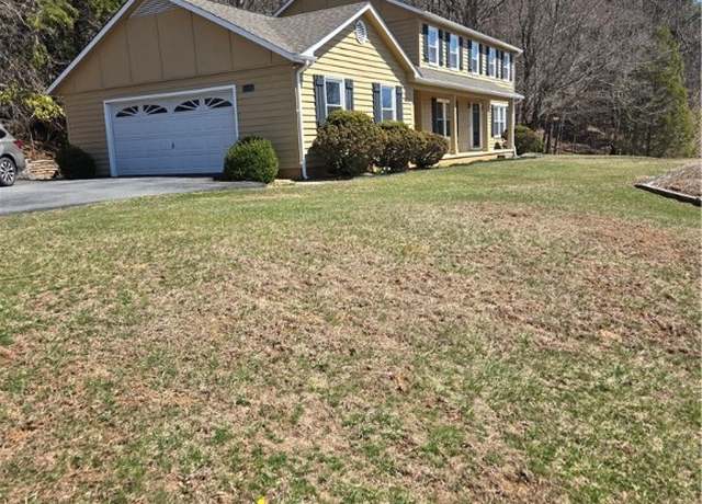 Property at 356 Maple Ridge Dr, Boone, NC 28607, 4 beds, 2.5 baths
