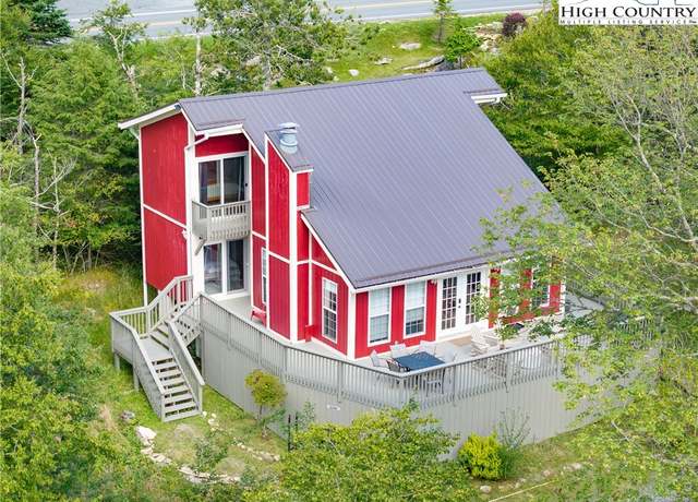 Property at 104 Skiway Ln, Beech Mountain, NC 28604, 4 beds, 2.5 baths