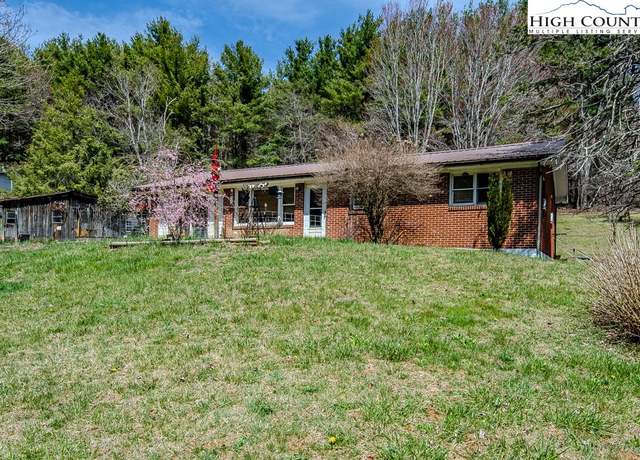 Property at 111 Mustard Field Rd, Boone, NC 28607, 3 beds, 1 bath