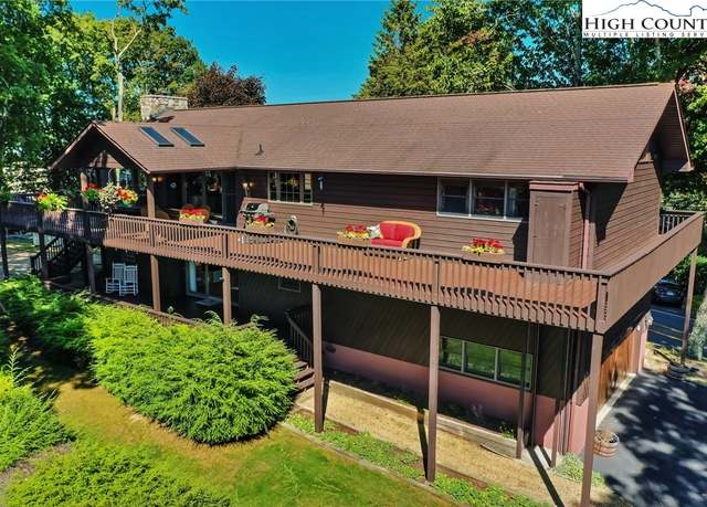 Property at 429 Saint Andrews Rd, Beech Mountain, NC 28604, 3 beds, 3 baths