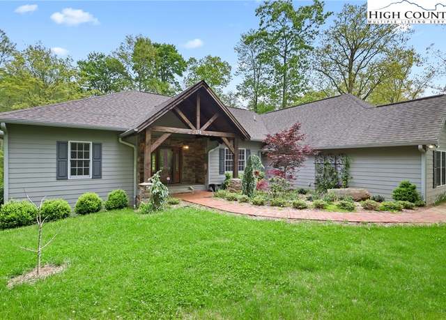 Property at 174 Bee Balm Ln, Boone, NC 28607, 3 beds, 2 baths