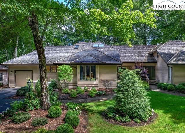 Property at 870 Clubhouse Dr Unit B2, Banner Elk, NC 28604, 3 beds, 3.5 baths