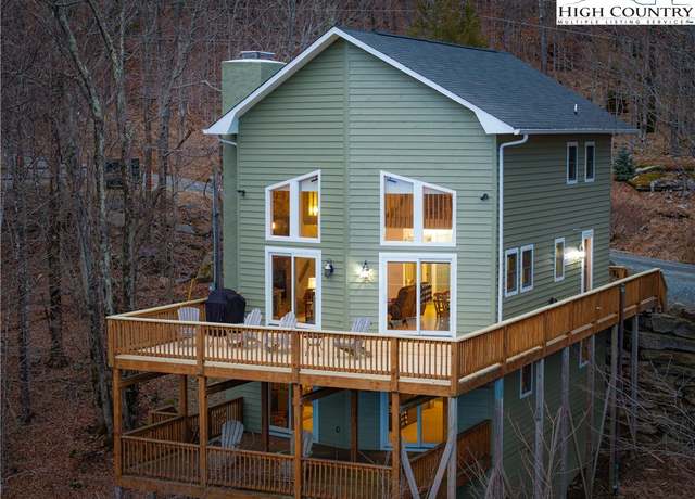Property at 110 Upper Snowbird Trl, Beech Mountain, NC 28604, 3 beds, 3 baths