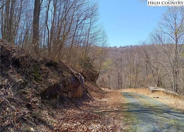 Property at 104 Beadwood Ln, Beech Mountain, NC 28604