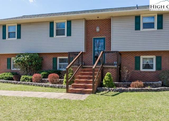 Property at 1822 Memorial Park Dr, Sparta, NC 28675, 4 beds, 2.5 baths