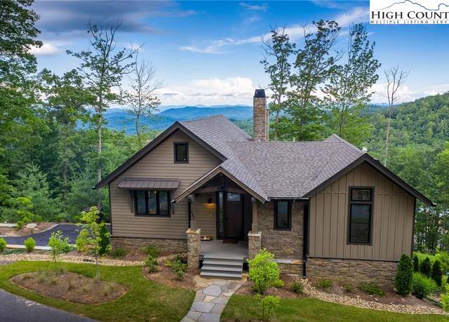 Property at 137 Sweetspire Ln, Boone, NC 28607, 3 beds, 2.5 baths