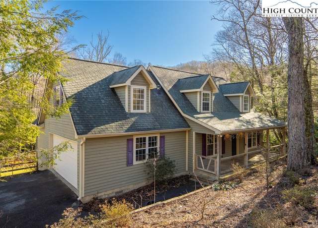 Property at 524 Wonderland Rd, Blowing Rock, NC 28605, 3 beds, 2 baths