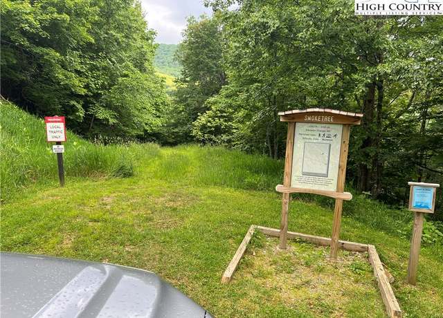 Property at 111 Smoketree Rd, Beech Mountain, NC 28604