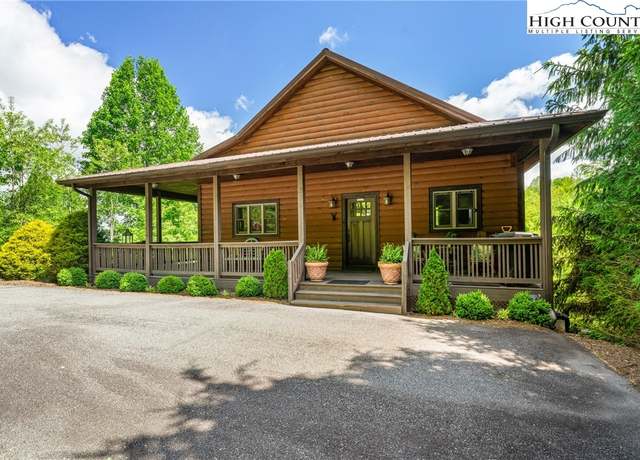 Property at 238 Lake Park Dr, Boone, NC 28607, 3 beds, 2.5 baths