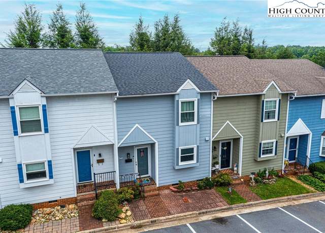 Property at 617 SW College Ave Unit (19), Lenoir, NC 28645, 2 beds, 2.5 baths