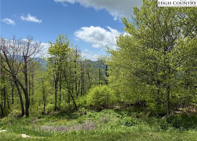 Property at 70 Sunset Strip, Beech Mountain, NC 28604