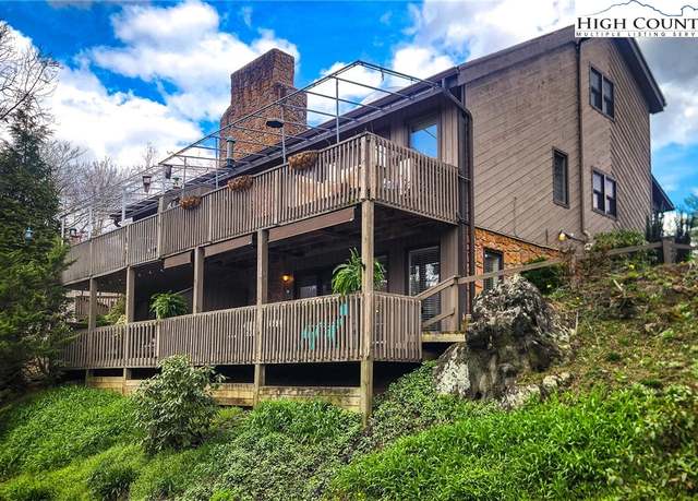Property at 222 The Overlook Rd #2, Banner Elk, NC 28604, 1 bed, 1 bath