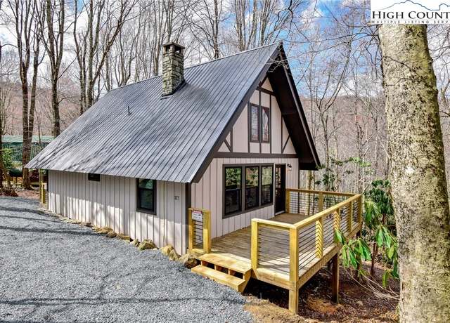 Property at 117 Shagbark Rd, Beech Mountain, NC 28604, 3 beds, 2 baths