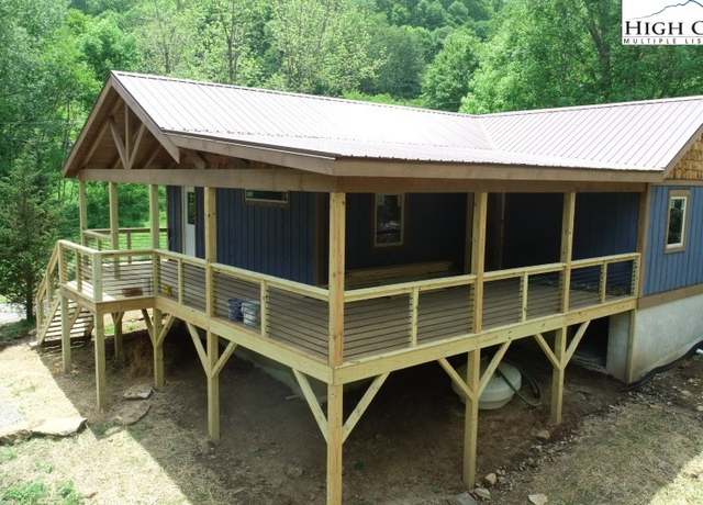 Property at 1171 Little Elk Rd, Elk Park, NC 28622, 3 beds, 2.5 baths