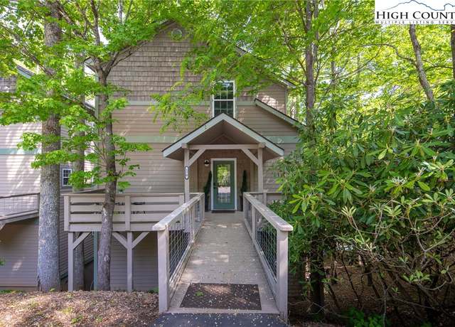 Property at 170 Inn at Crestwood Dr, Boone, NC 28607, 3 beds, 4 baths