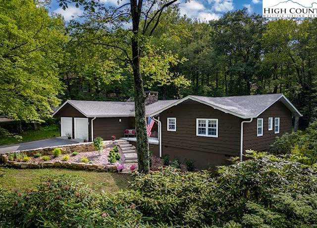 Property at 1577 Green Hill Rd, Blowing Rock, NC 28605, 3 beds, 2.5 baths