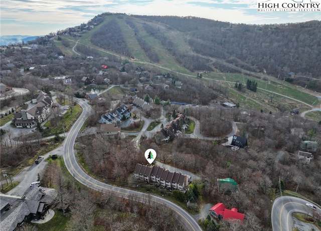 Property at 104 Snowplow Ln #7, Beech Mountain, NC 28604, 3 beds, 2.5 baths