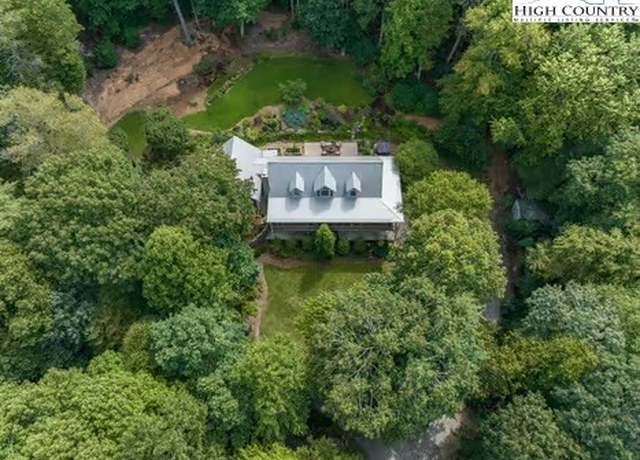 Property at 124 Trillium Cv, Boone, NC 28607, 4 beds, 4.5 baths