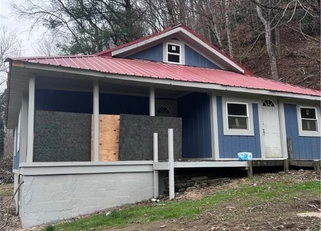 Property at 2275 N Highway 19e Hwy, Newland, NC 28657, 3 beds, 1 bath