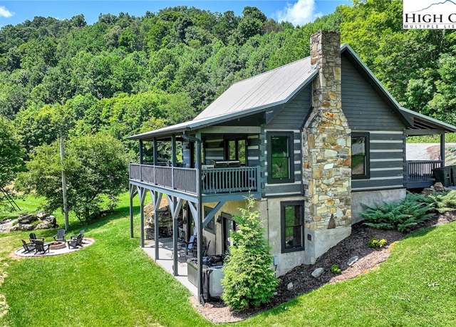 Property at 3244 Old US Highway 421, Vilas, NC 28692, 2 beds, 2 baths