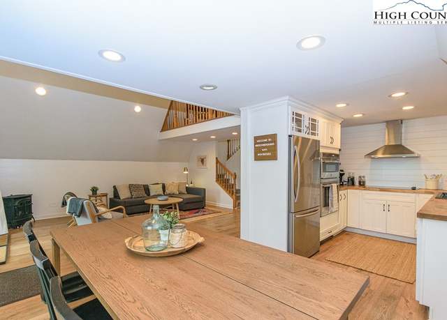 Property at 205 Spring Branch Rd, Beech Mountain, NC 28604, 3 beds, 2 baths