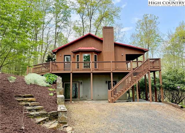 Property at 343 Walnut Hills Cir, Crumpler, NC 28617, 3 beds, 2 baths