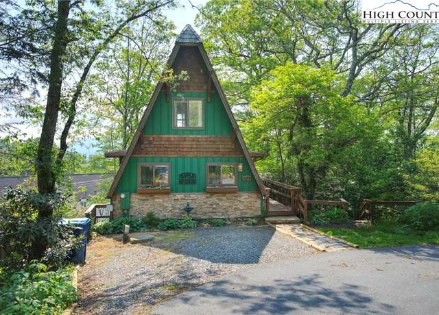 Property at 291 Tarry Acres Cir, Blowing Rock, NC 28605, 4 beds, 3 baths