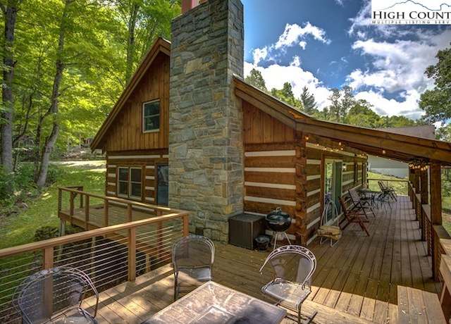 Property at 917 Harley Perry Rd, Zionville, NC 28698, 3 beds, 2.5 baths