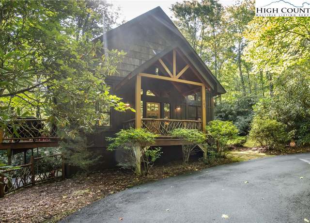 Photo of 143 Choctaw Camp Ln, Blowing Rock, NC 28605