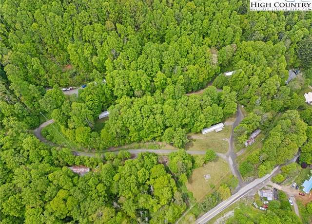 Property at 122 Poplar Creek Estates Dr, Todd, NC 28684