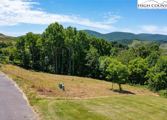 Property at 6 Westview Dr, West Jefferson, NC 28694