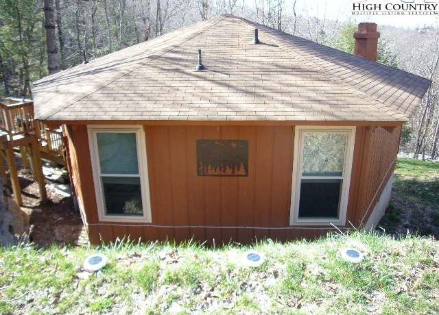 Property at 109 Cricket Way, Beech Mountain, NC 28604, 2 beds, 1.5 baths
