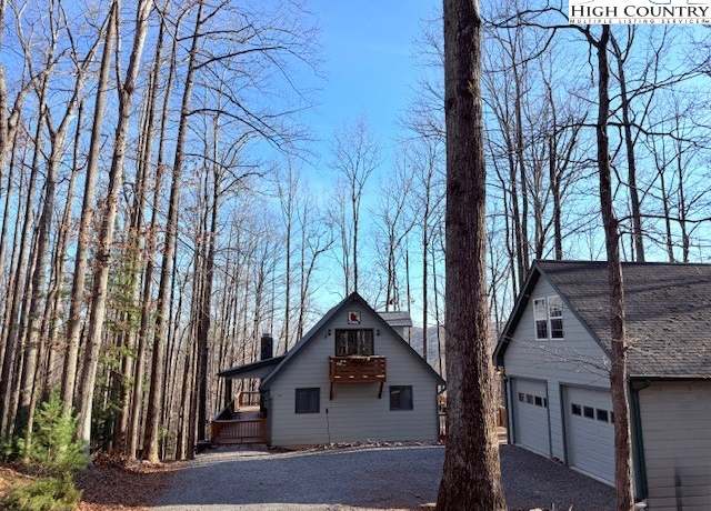 Property at 154 Breezy Ln, Deep Gap, NC 28618, 3 beds, 3 baths