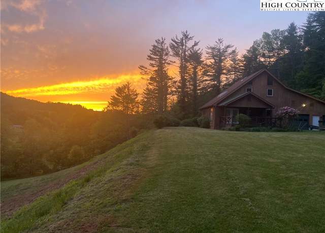 Property at 165 Smoky Hollow Rd, Laurel Springs, NC 28644, 2 beds, 3 baths