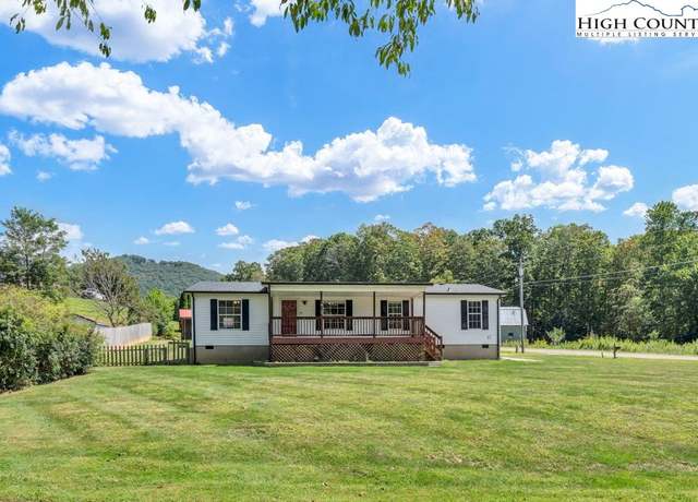 Property at 668 Mabel School Rd, Zionville, NC 28698, 3 beds, 2 baths