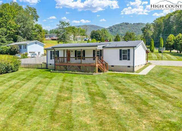 Property at 668 Mabel School Rd, Zionville, NC 28698, 3 beds, 2 baths