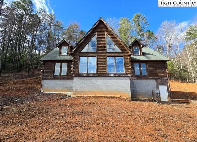 Property at 6490 Globe Rd, Lenoir, NC 28645, 3 beds, 2.5 baths