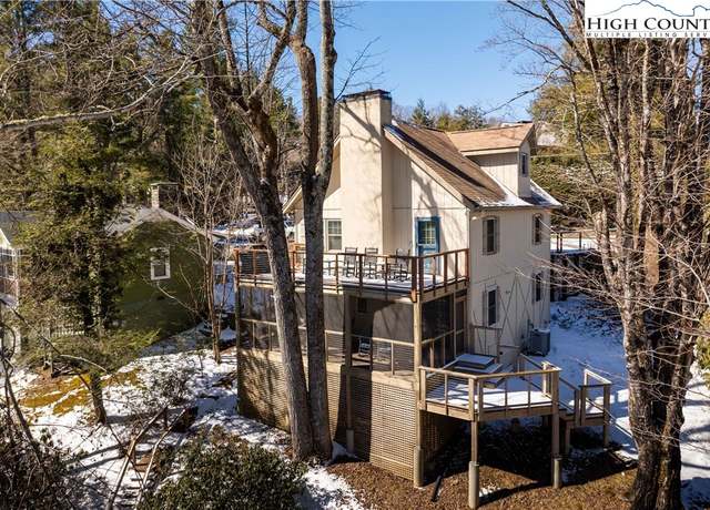 Property at 613 Laurel Ln, Blowing Rock, NC 28605, 3 beds, 3 baths