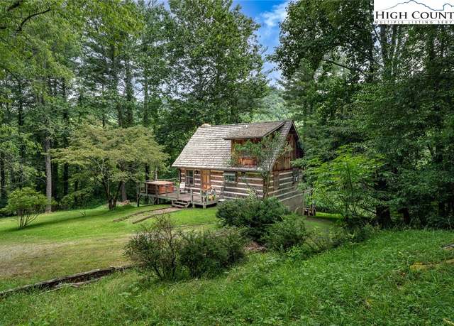 Property at 2647 Watauga River Rd, Sugar Grove, NC 28679, 2 beds, 3 baths