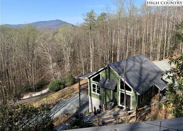 Property at 1561 Old Turnpike Rd, Boone, NC 28607, 1 bed, 2.5 baths