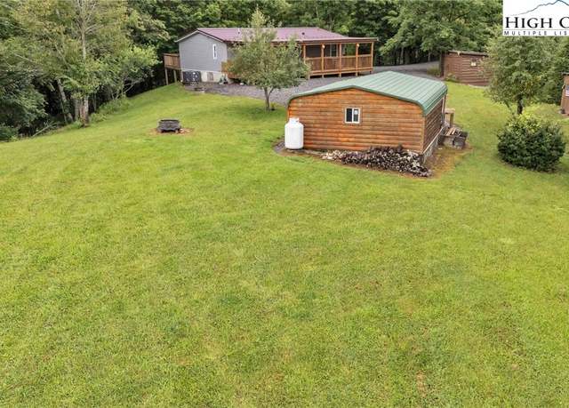 Property at 1472 Landmark Church Rd, Lansing, NC 28631, 3 beds, 2 baths