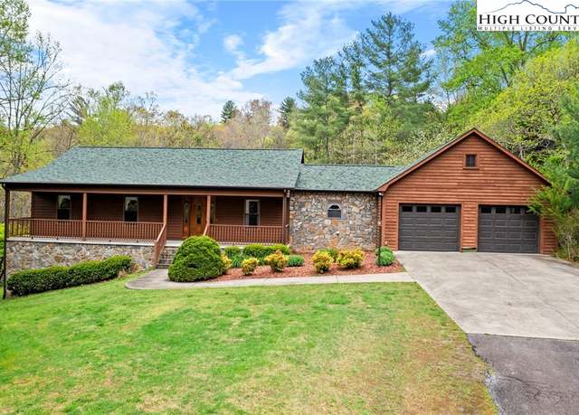 Property at 3015 Blowing Rock Blvd, Lenoir, NC 28645, 3 beds, 2.5 baths