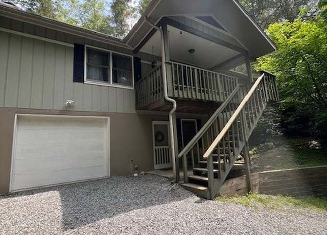Property at 100 Harbor Ln, Newland, NC 28657, 3 beds, 3 baths