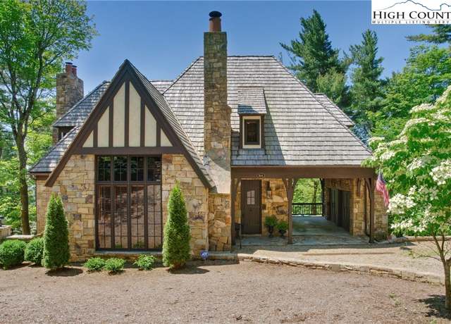 Property at 164 West Green Hill Dr, Blowing Rock, NC 28605, 2 beds, 3 baths