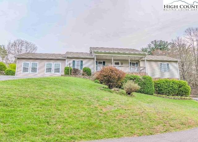 Property at 169 Violet Ln, Boone, NC 28607, 3 beds, 3 baths