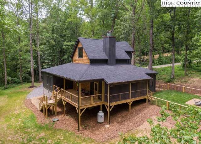 Property at 162 Hunnicut Mountain Rd, Marion, NC 28752, 3 beds, 2 baths