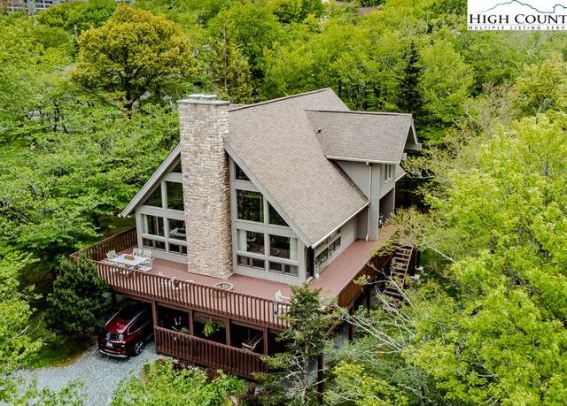 Property at 130 Skiway Circle Cir, Beech Mountain, NC 28604, 4 beds, 3 baths